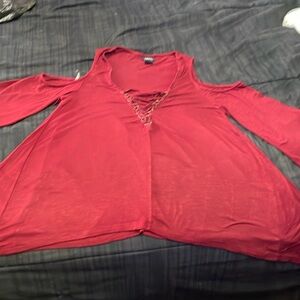 Women’s Rue21 Medium top